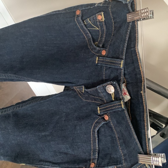 Women’s True Religion Jeans - Picture 2 of 8